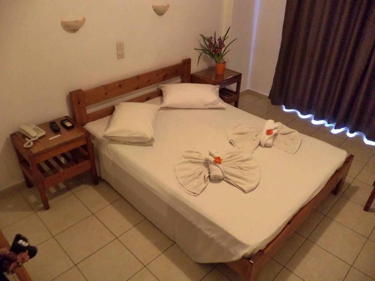 Poseidon Hotel كاندية المظهر الخارجي الصورة